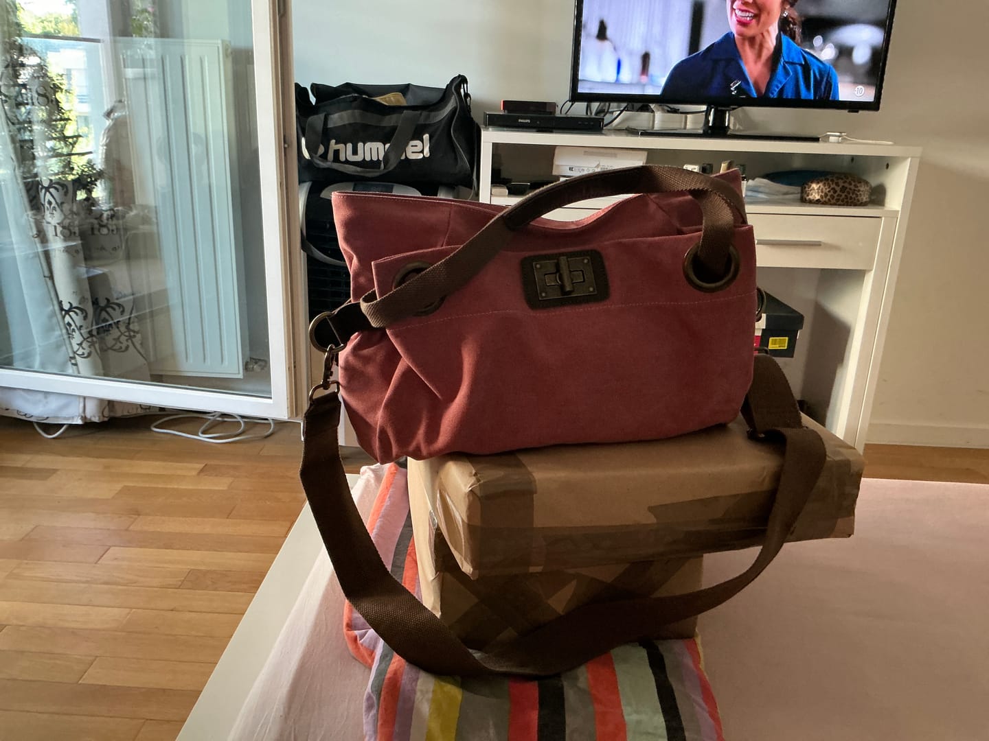 Customer photo review of PONT-DES-ARTS (MEDIUM)