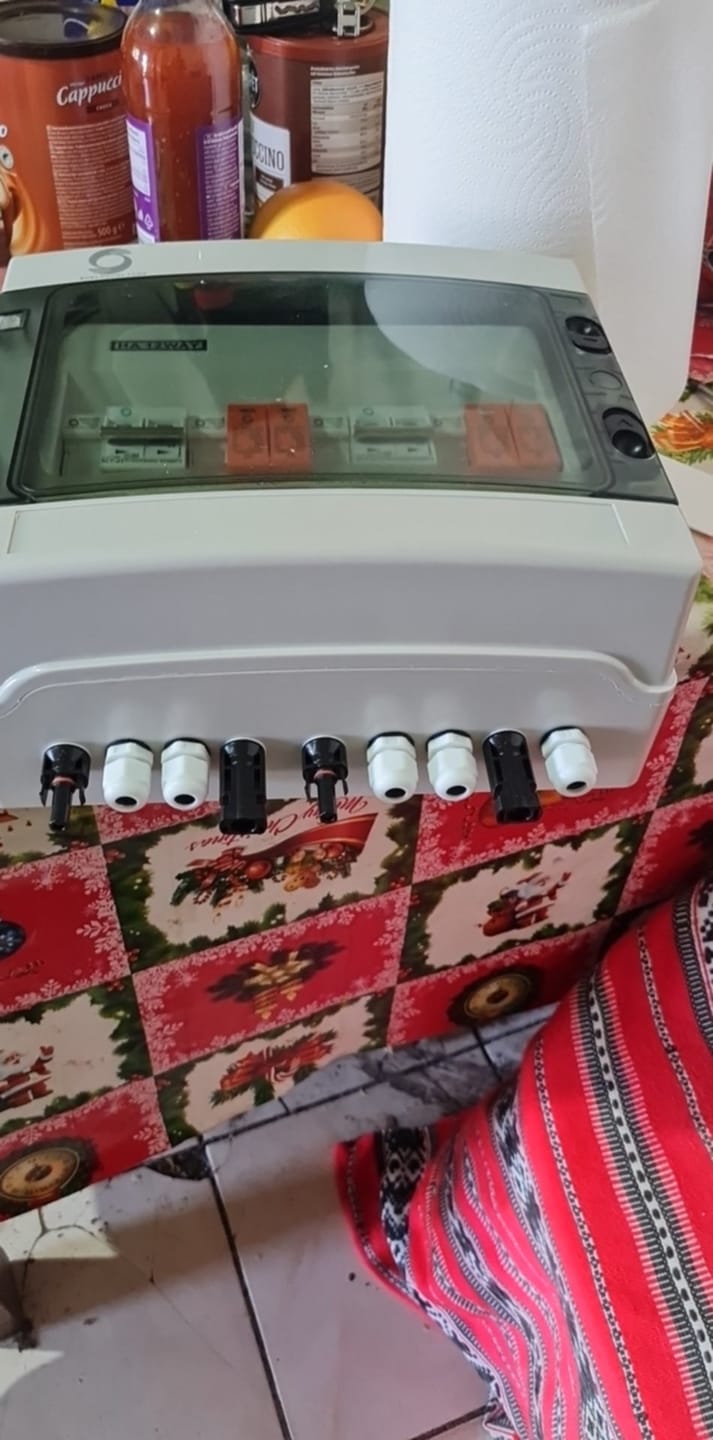 Customer photo review of Tablou sigurante pentru kiturile fotovoltaice 15A 500V cu doua stringuri