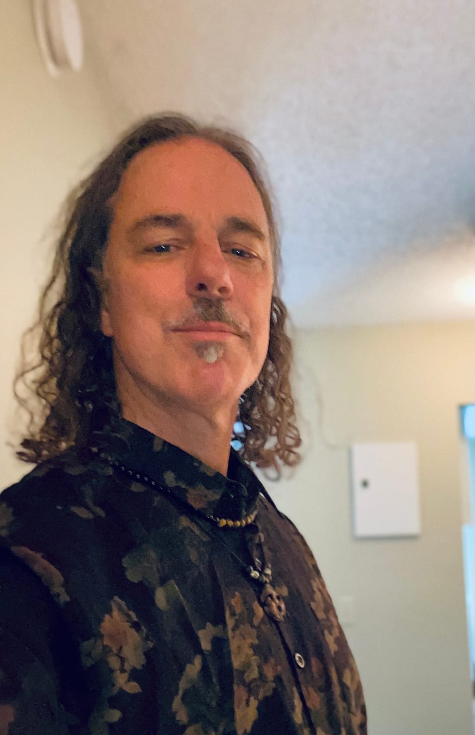 Customer photo review of Men's Short Sleeve Casual Cotton Beach Shirt