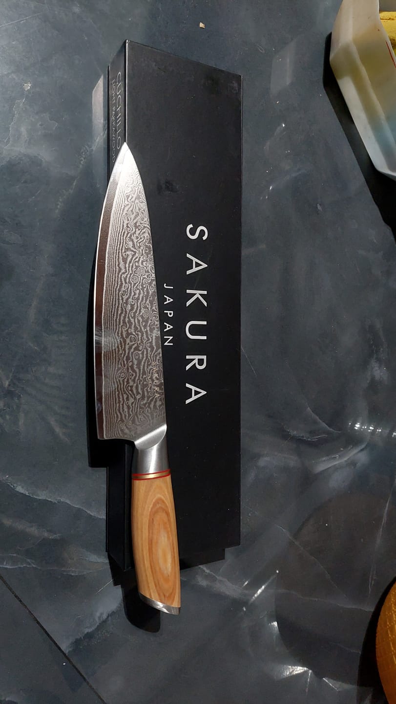 Customer photo review of Cuchillo Chef Sendai Sakura Light Pakkawood 32 Cm