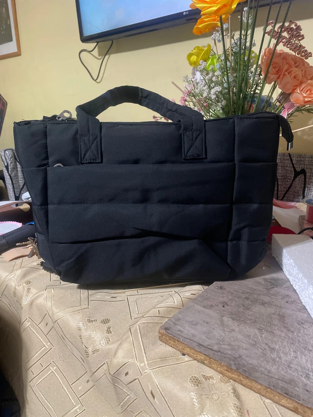 Customer photo review of Alex Puffer Tote Bag