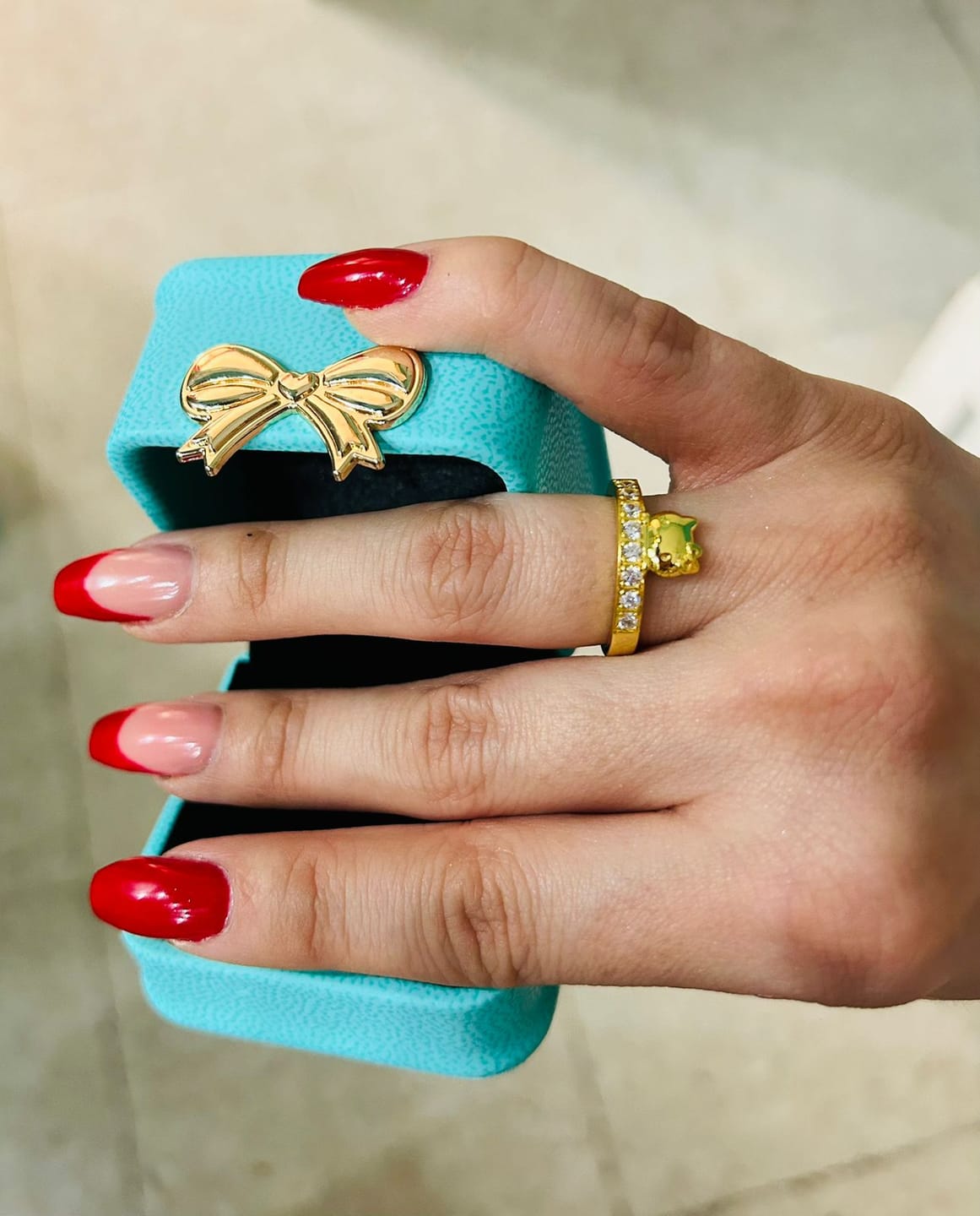 Customer photo review of Anillo Eternal Love | Plata con Baño de Oro 18k | Hello Kitty
