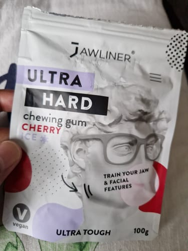 Customer photo review of JAWLINER® Fitness Chewing Gum Cherry Ice