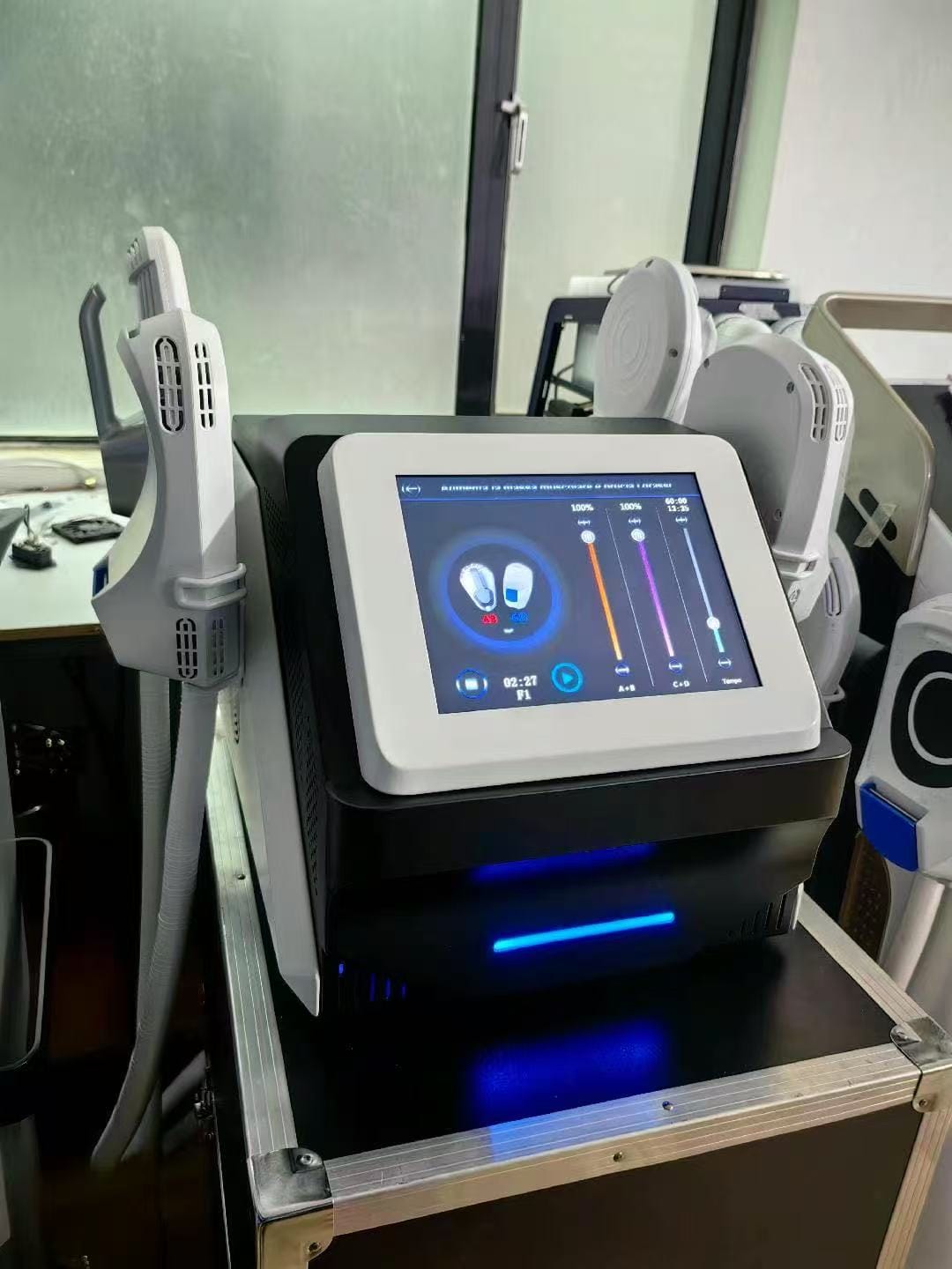 Customer photo review of EMS Neo Machine Body Contouring Elite