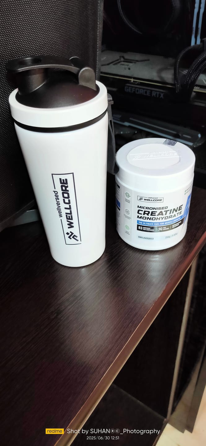 Customer photo review of Wellcore - Micronised Creatine Monohydrate (83 Servings, Unflavoured) + Premium Steel Shaker