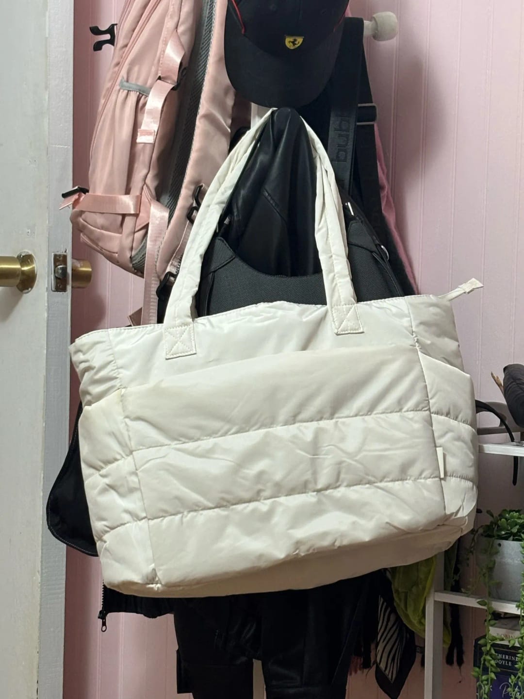 Customer photo review of Alex Puffer Tote Bag