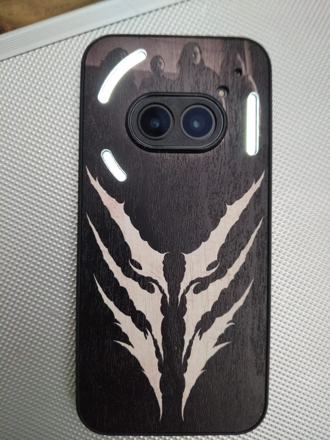 Customer photo review of KUWA - Kuoret omalla kuvalla koivuun painatettuna