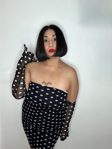 Customer photo review of Mesh Print Gloves