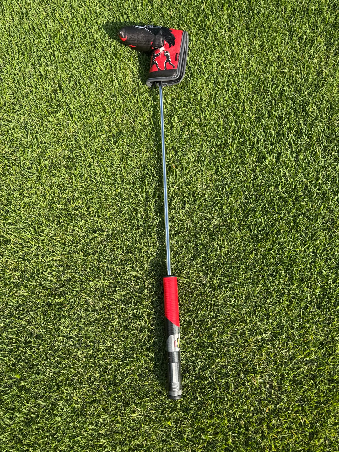 Customer photo review of Star Wars™ "Mustafar Par" – Blade Putter Headcover