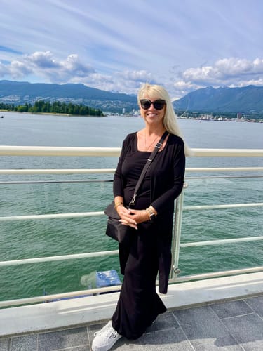 Customer photo review of Brigitte Brianna Essential Set