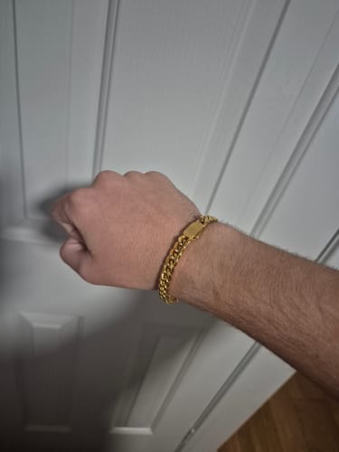 Customer photo review of Cuban Bracelet  (Gold) 8mm