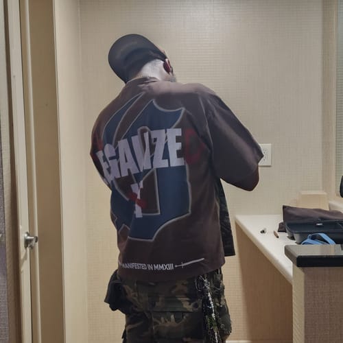 Customer photo review of Vale Forever Jesus Hardy Tee Black