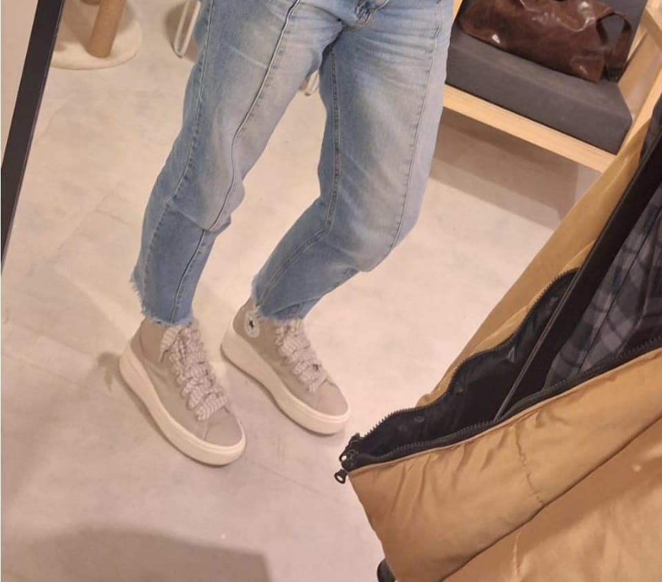 Customer photo review of Zapatillas Converse Chuck Taylor Move Hi Platform Beige