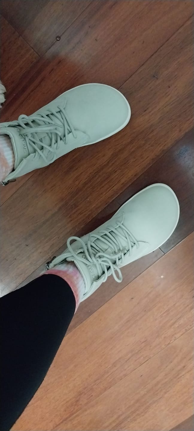 Customer photo review of Ambition II - Winter Barefoot Boots - Beige/Light Gray