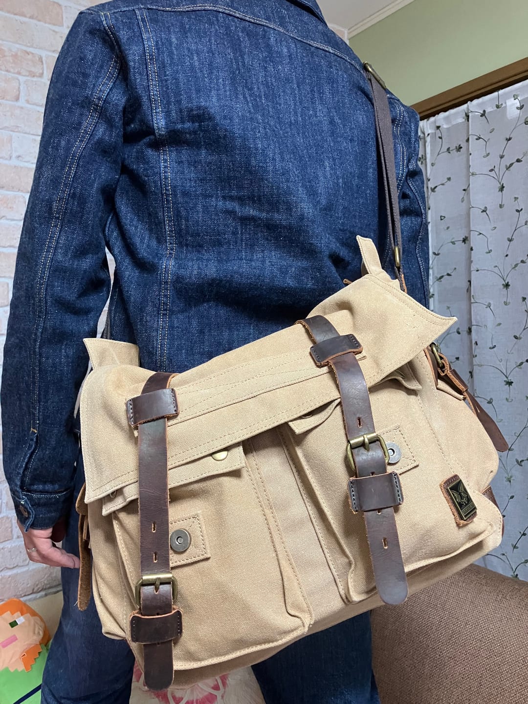 Customer photo review of 多色展開　キャンバス&本革異素材コンビメッセンジャーバッグ