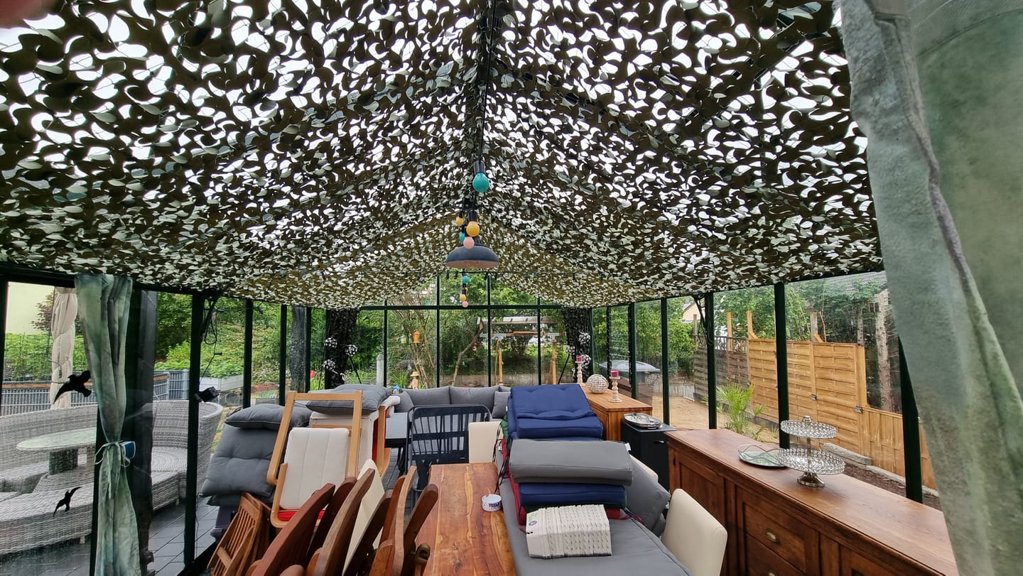 Customer photo review of Tarnnetz Grün