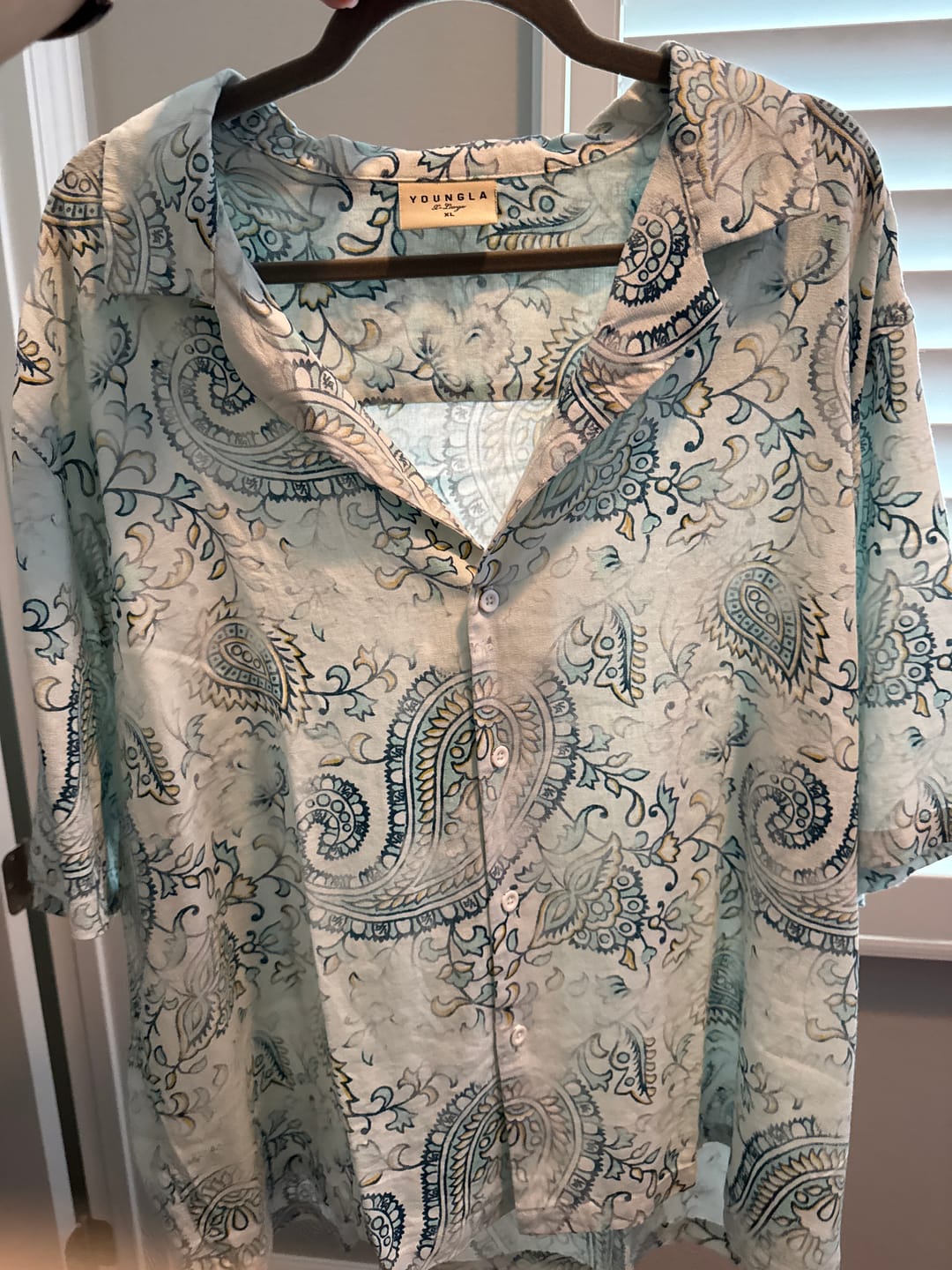 Customer photo review of 4093 - Mosaic Linen Button-Ups
