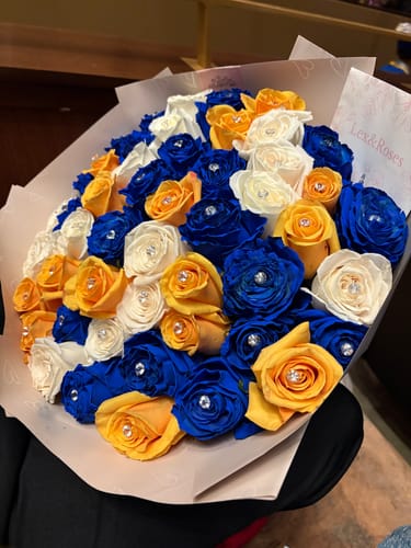 Customer photo review of Blue & White Rose Bouquet