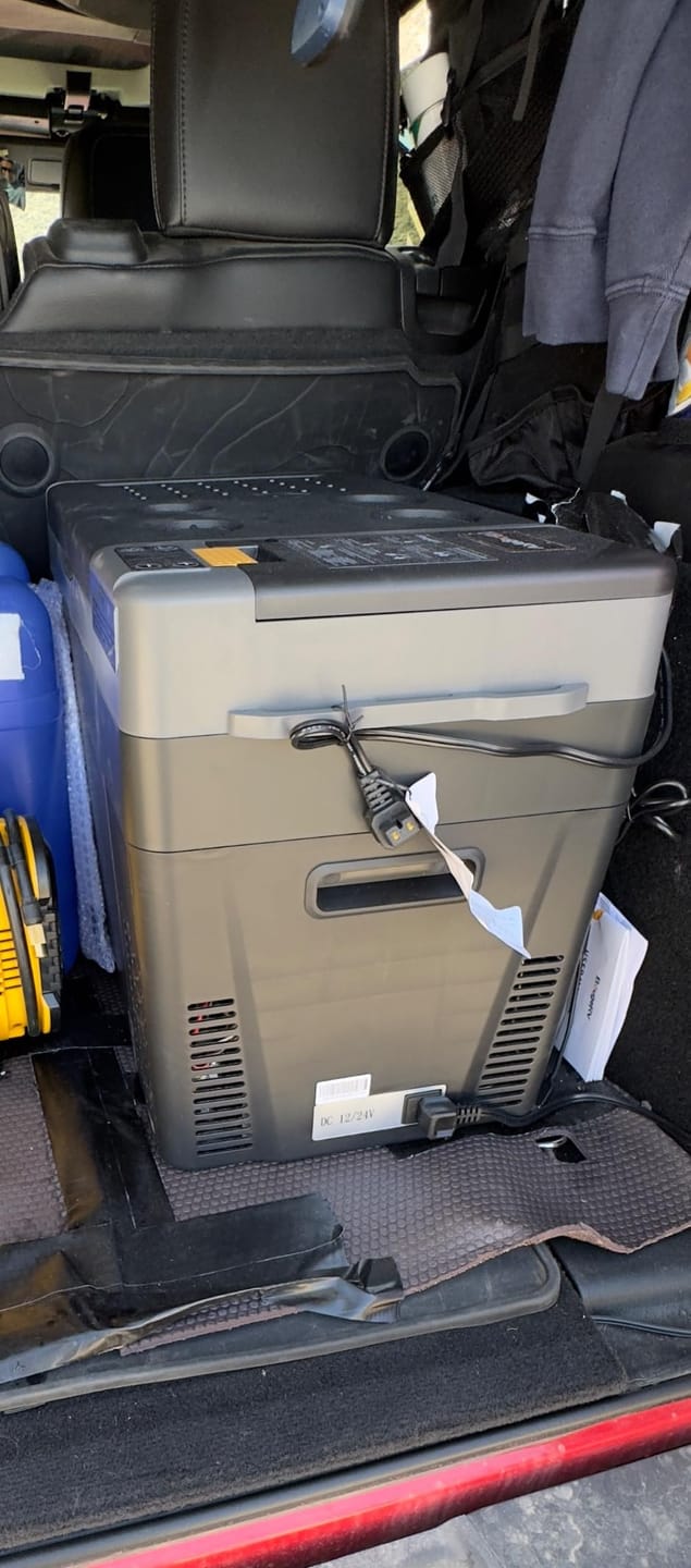 Customer photo review of BougeRV CRPRO30 30L 12V Portable Car Fridge Freezer