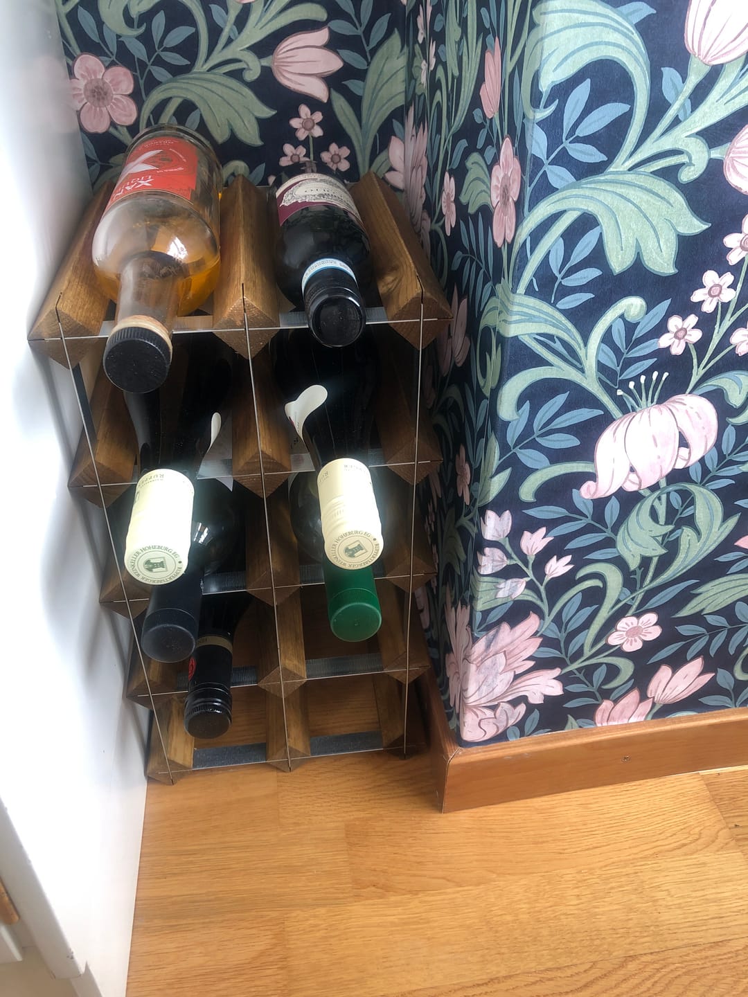 Customer photo review of Traditional Wine Rack Vinställ Light Oak 12 flaskor