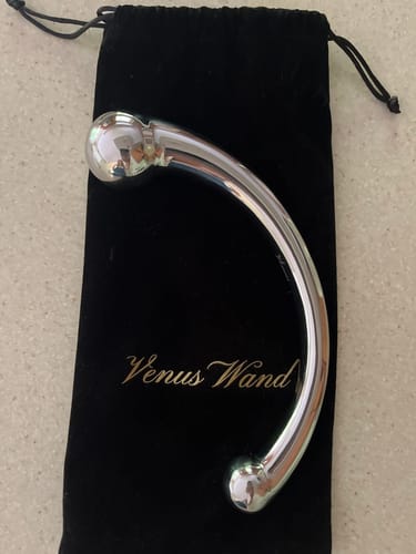 Customer photo review of Venus Wand® | Stainless Steel G Spot Toy