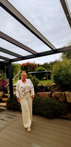 Customer photo review of Strick Hose BOHO gelb/beige