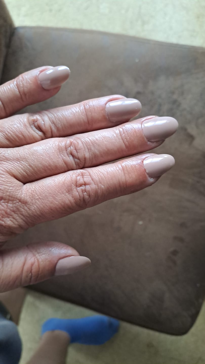 Customer photo review of Dhaka Nail Nude Short