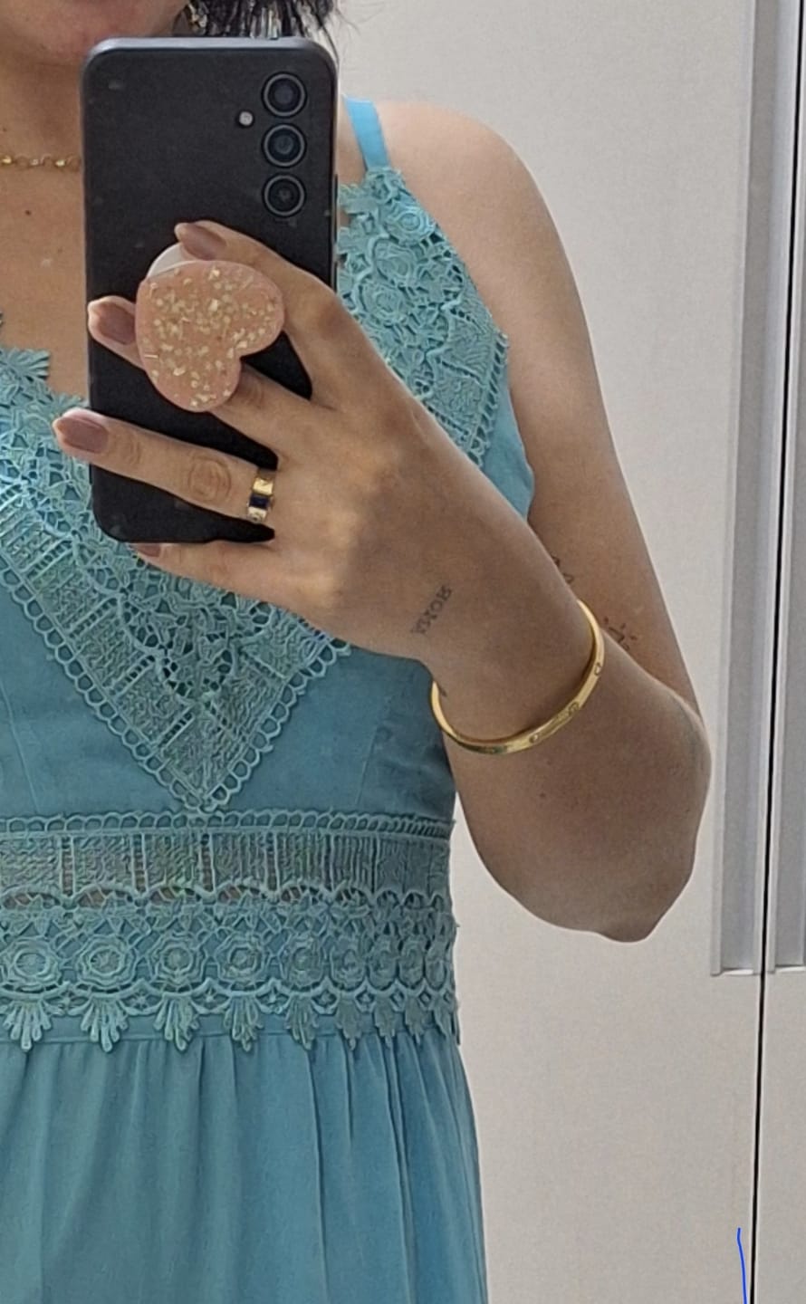 Customer photo review of Bracelete Pedras de Glamour Banhado em Ouro 18k