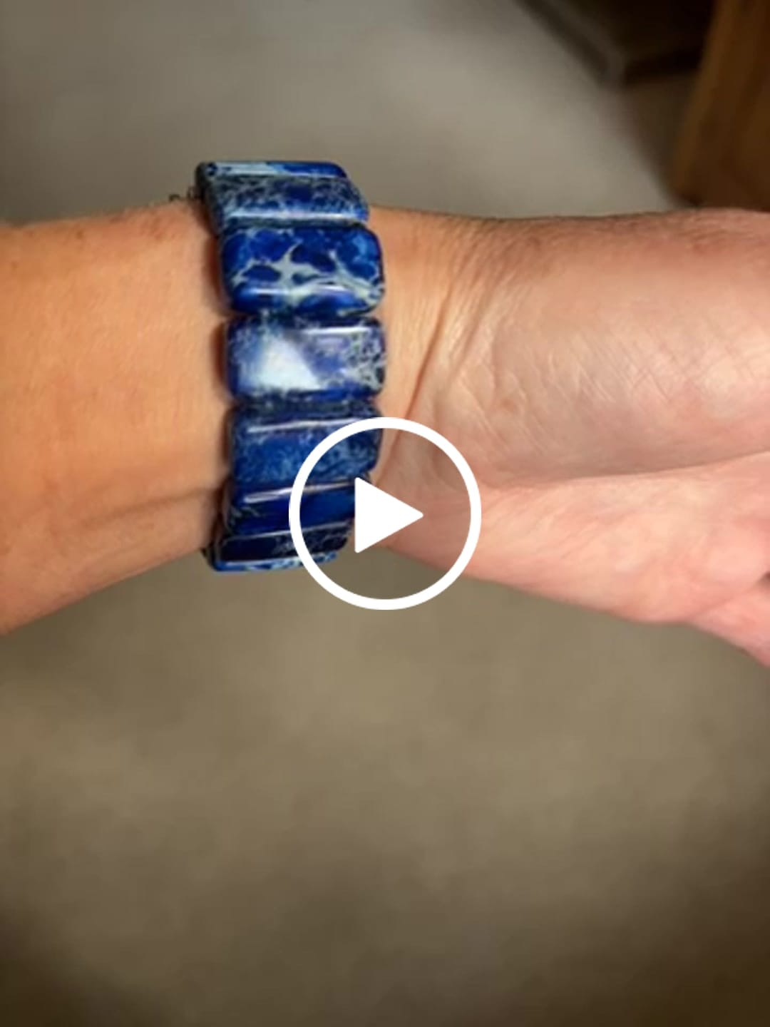 Customer video review of Dark Navy Tibetan Jasper Stretch Apple Watch Strap