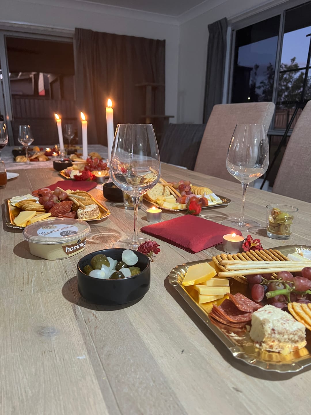 Customer photo review of A Wine Tasting Themed Murder Mystery Game Kit