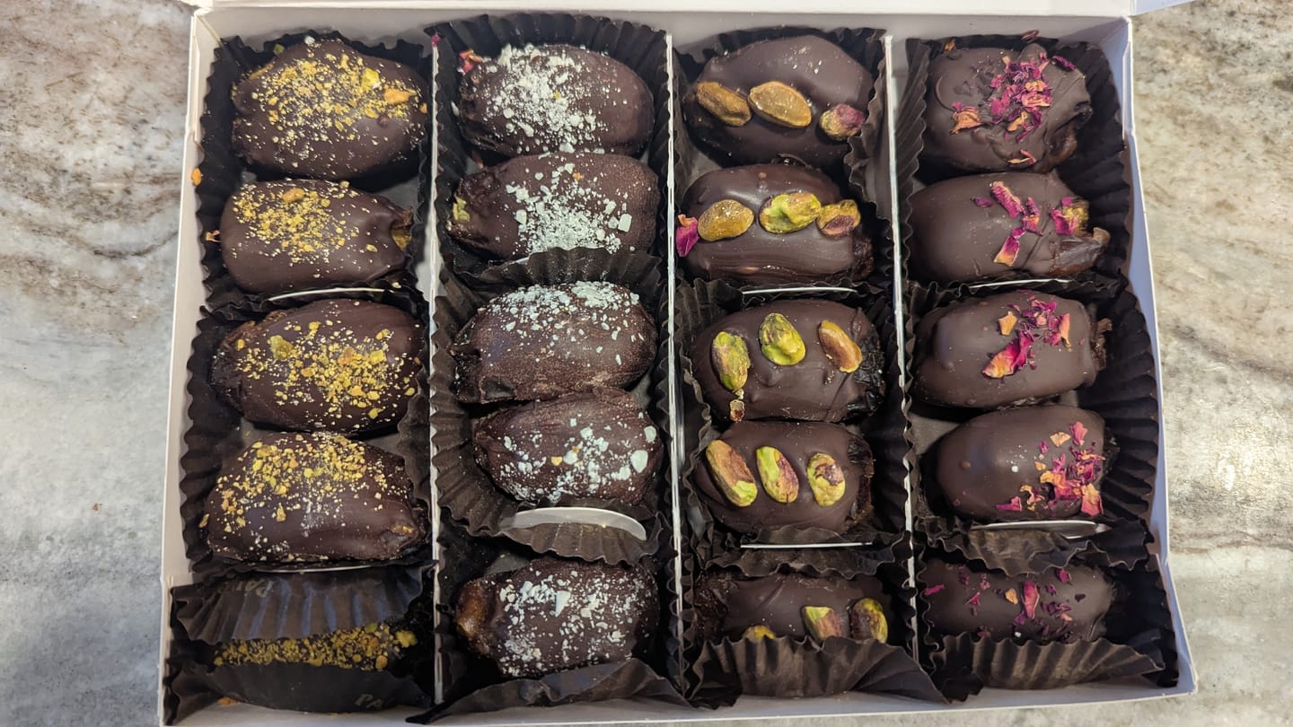 Customer photo review of Pistachio Lovers | Variety Box