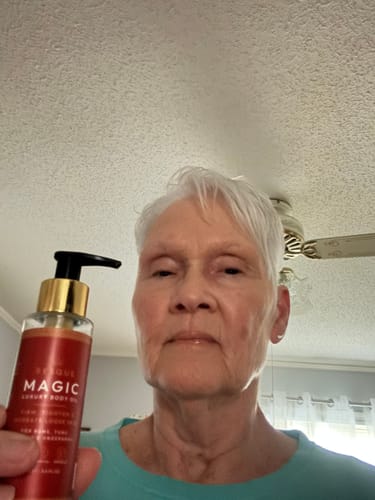 Customer photo review of Besque™ Magic Body Oil - 100ml