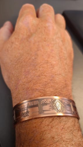 Customer photo review of MasonicMan Engraved Square and Compass Pure Copper Bracelet