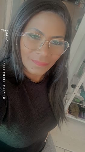 Customer photo review of Lace Front Sonia Tela HD Castanho Escuro Repartição Livre 13x6