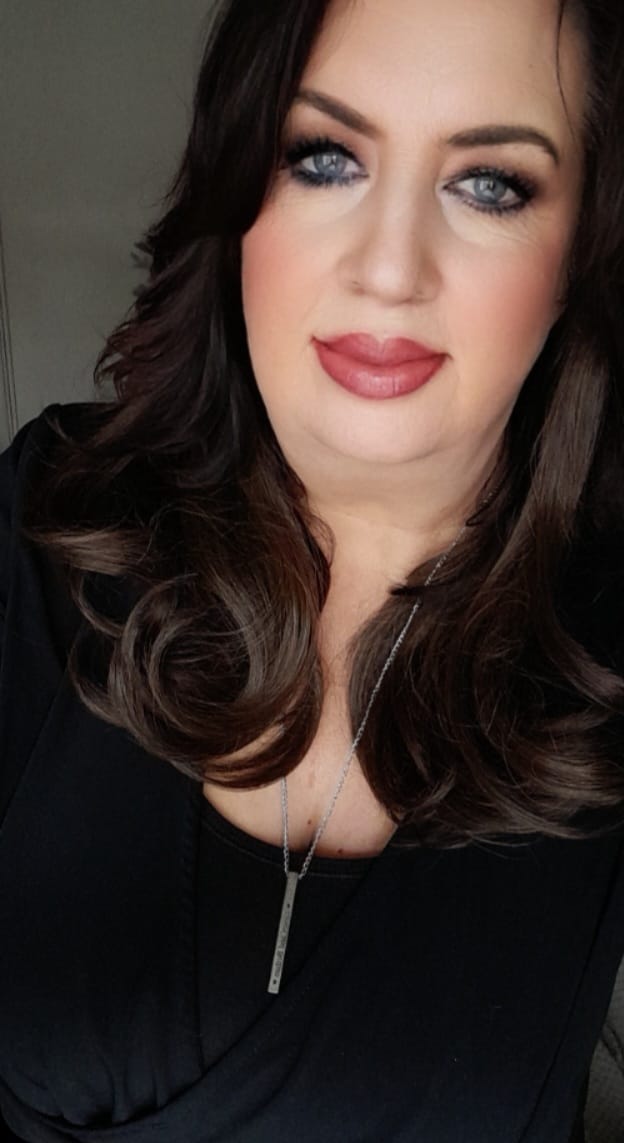 Customer photo review of Stranded 16" One Piece Flicky Clip-in Hair Extension - Colour #8 Hazel Princess