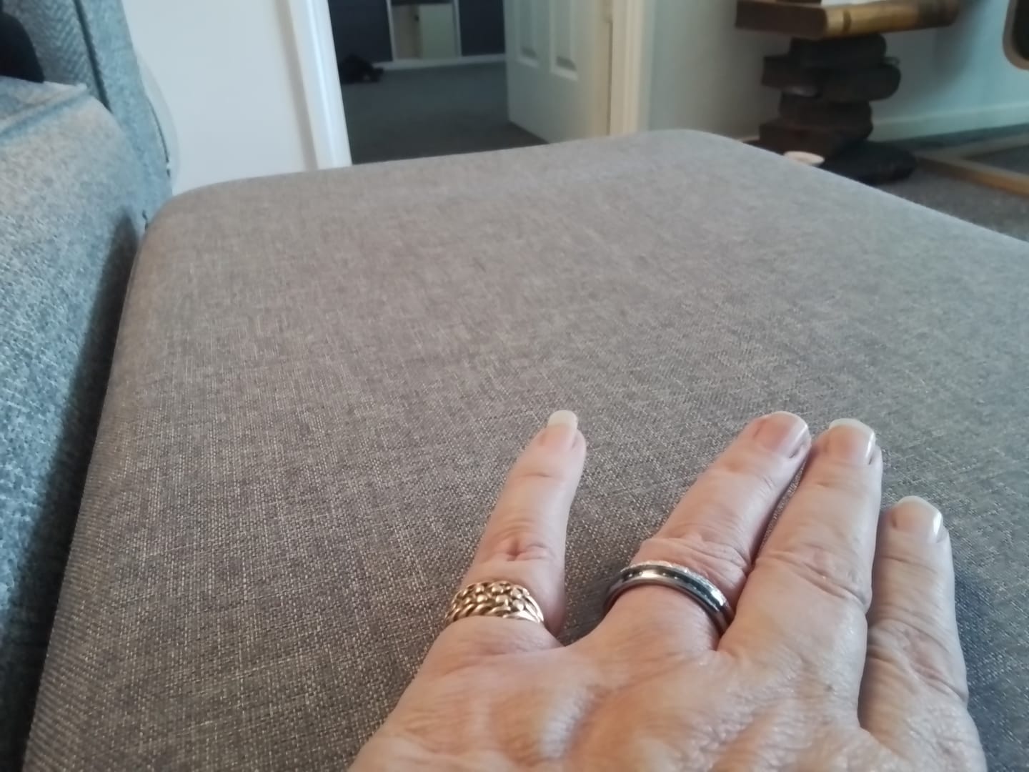 Customer photo review of The Steely Blue 6mm Wonder Ring