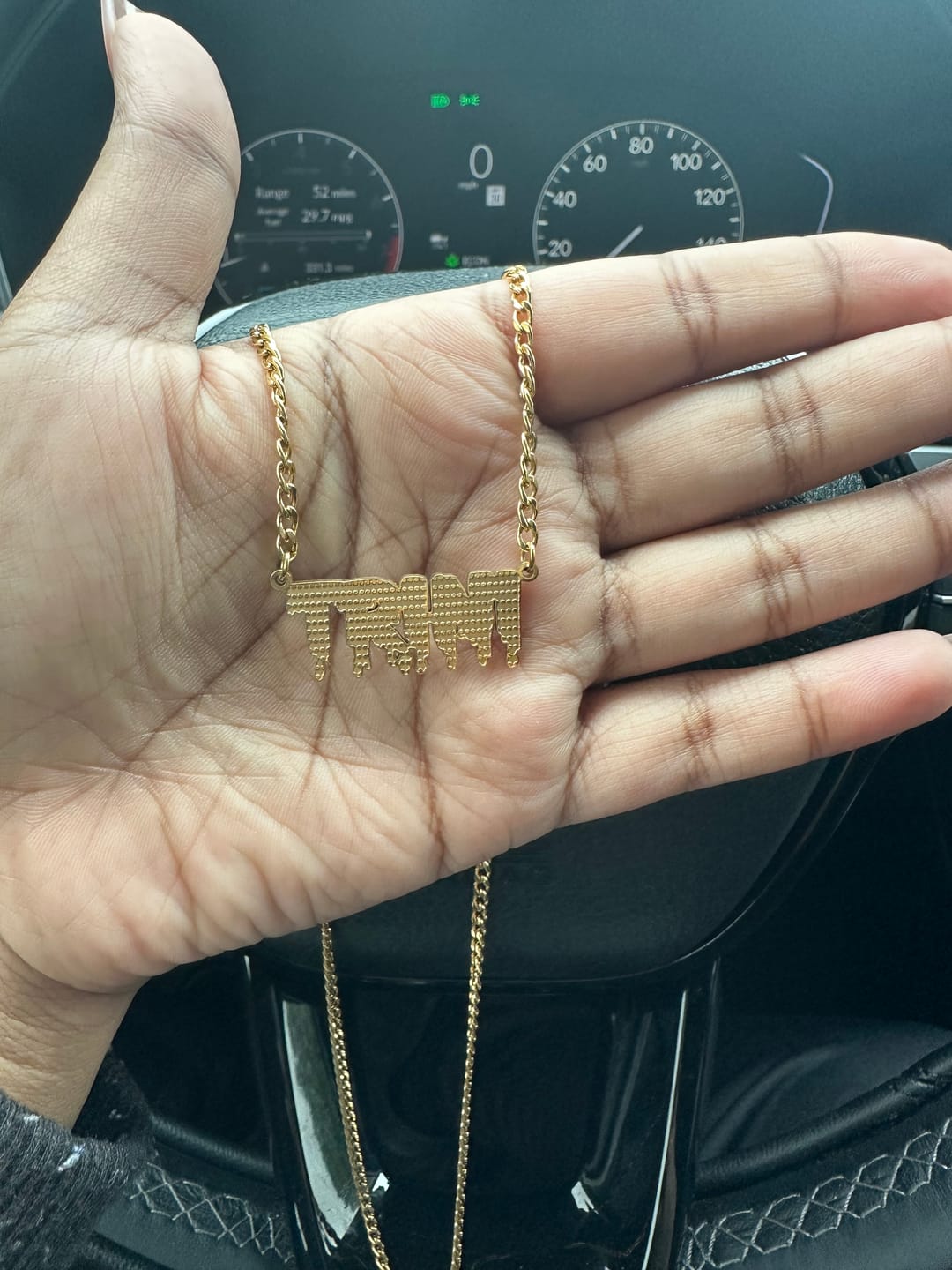 Customer photo review of Drippy Name Necklace w/ Cuban Chain