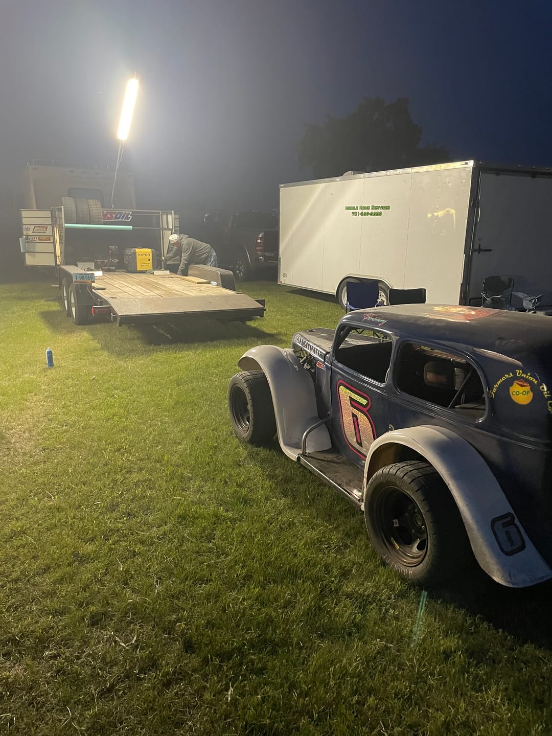 Customer photo review of Racing Trailer Pit Light – Single 10 Foot Pole 10,000 Lumens