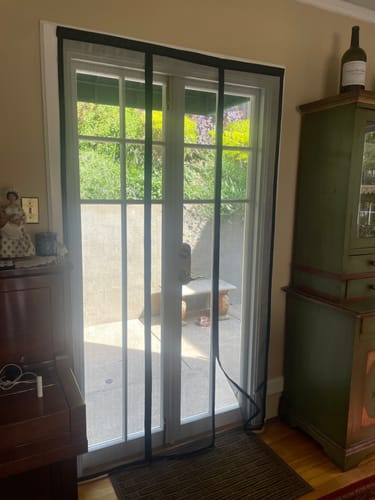 Customer photo review of Custom Double Door Magnetic Screen