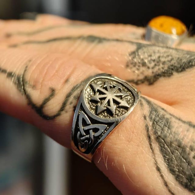 Customer photo review of 925 Sterling Silver Symbol of Chaos Occult Ring