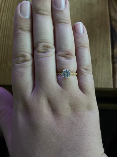 Customer photo review of Pretty Crystal Ring