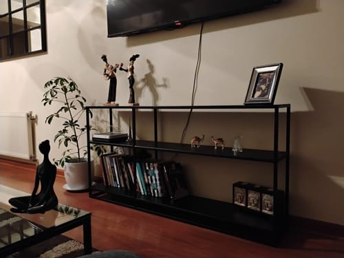 Customer photo review of Estantería baja 140 metal black