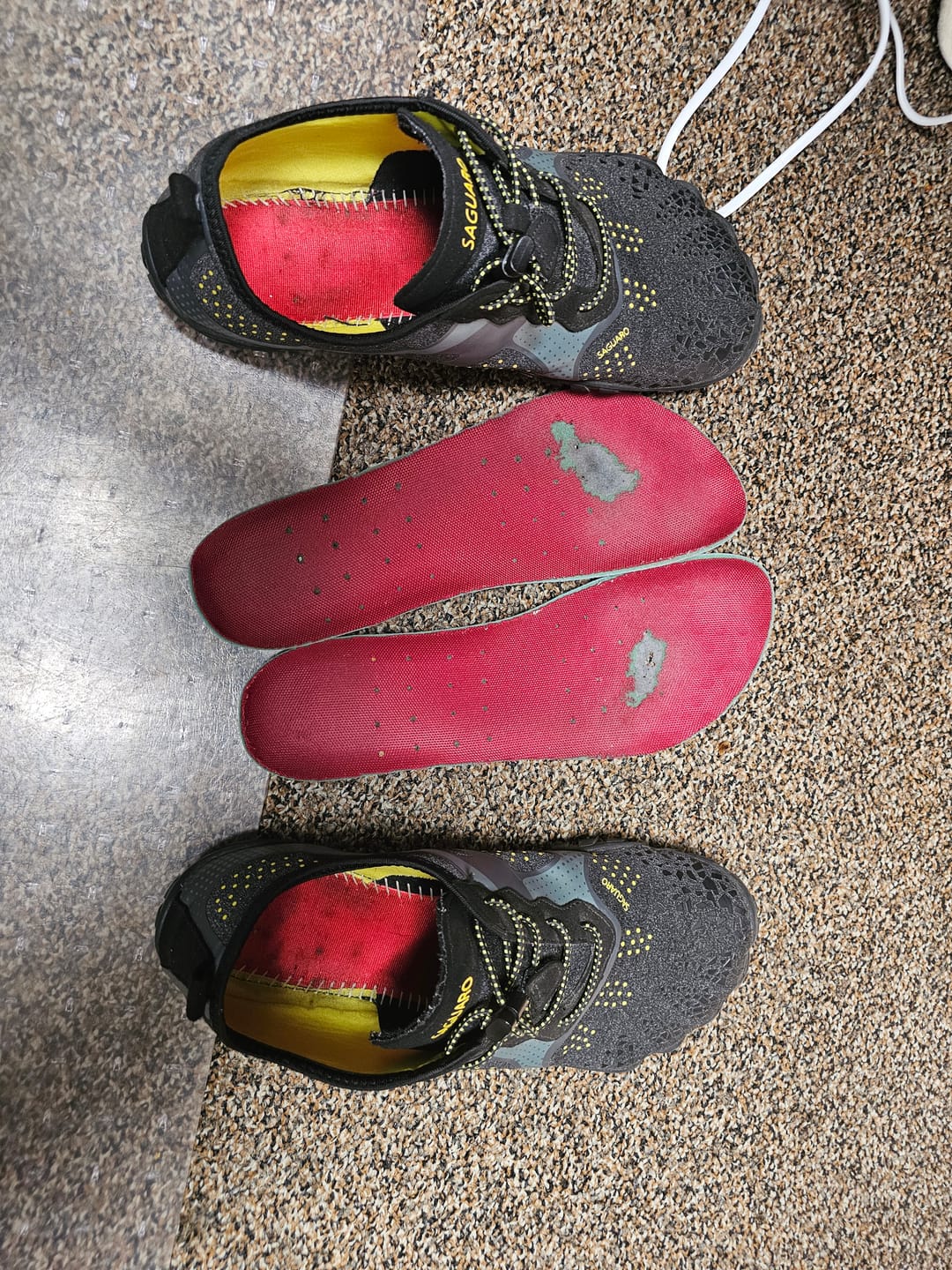 Customer photo review of Microfiber - Barefoot Shoes Insoles