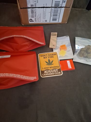 Customer photo review of Mochi