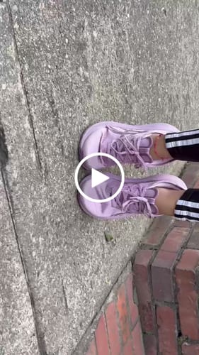 Customer video review of Asics Gel Nimbus 27 Mujer Light Ube Dark Ube