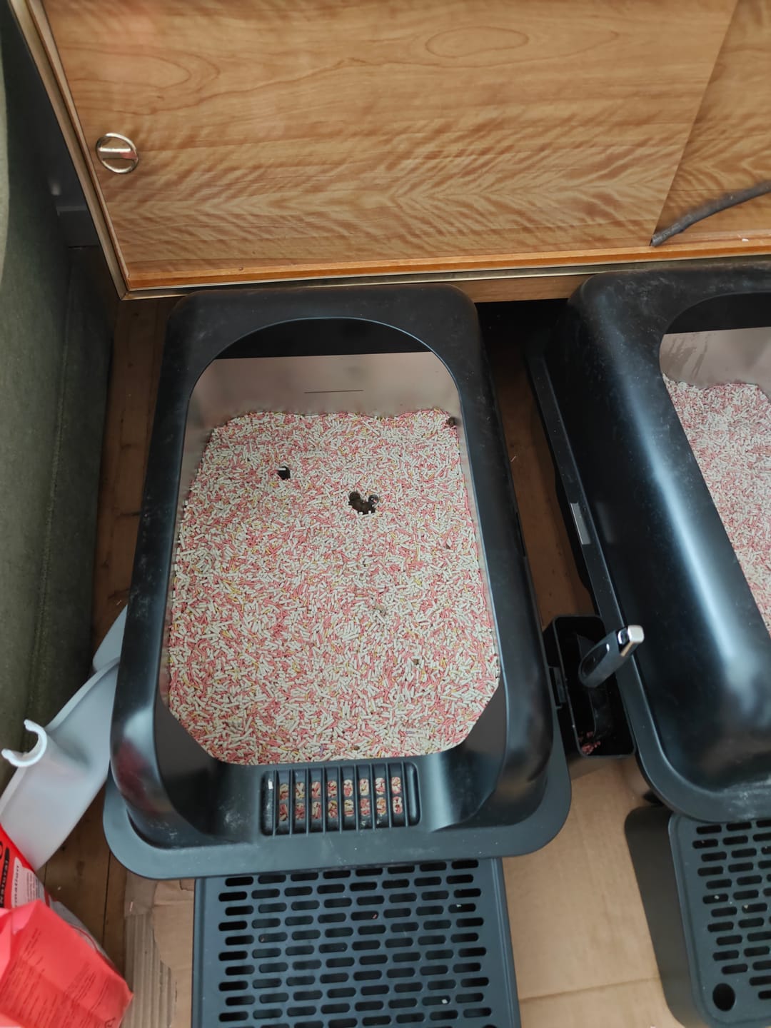 Customer photo review of Michu Tofu Cat Litter Gen3 6L- Dust-Free and Natural Clumping Tofu-Based Formula for Easy Cleanup