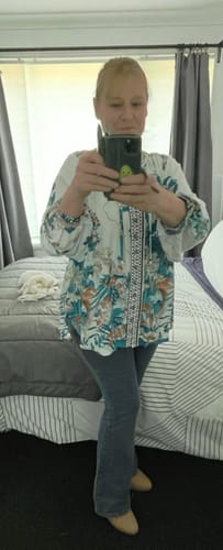 Mary D. review of SAMPLE 15 - Luna image 1 out of 3