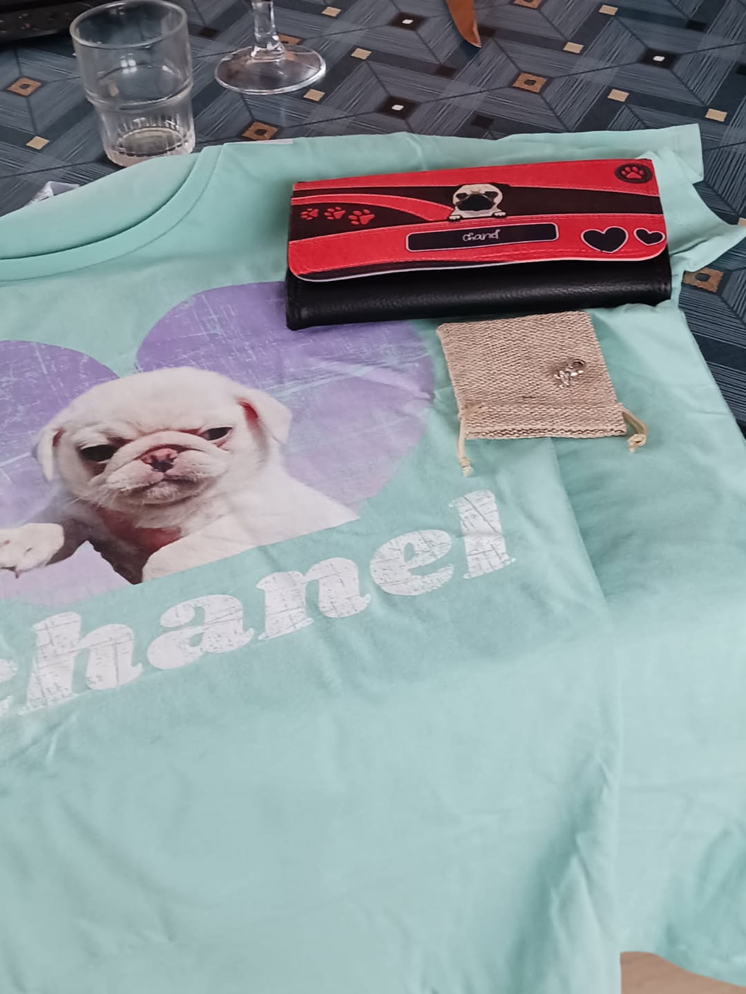 Customer photo review of Vintage - T-Shirt personnalisé
