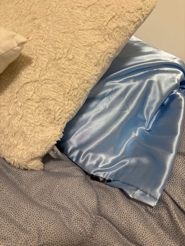 Customer photo review of Funda de Satín