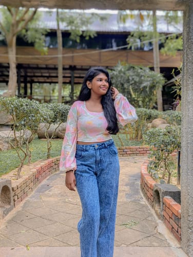 Customer photo review of Rosy Breeze Balloon Sleeve Top